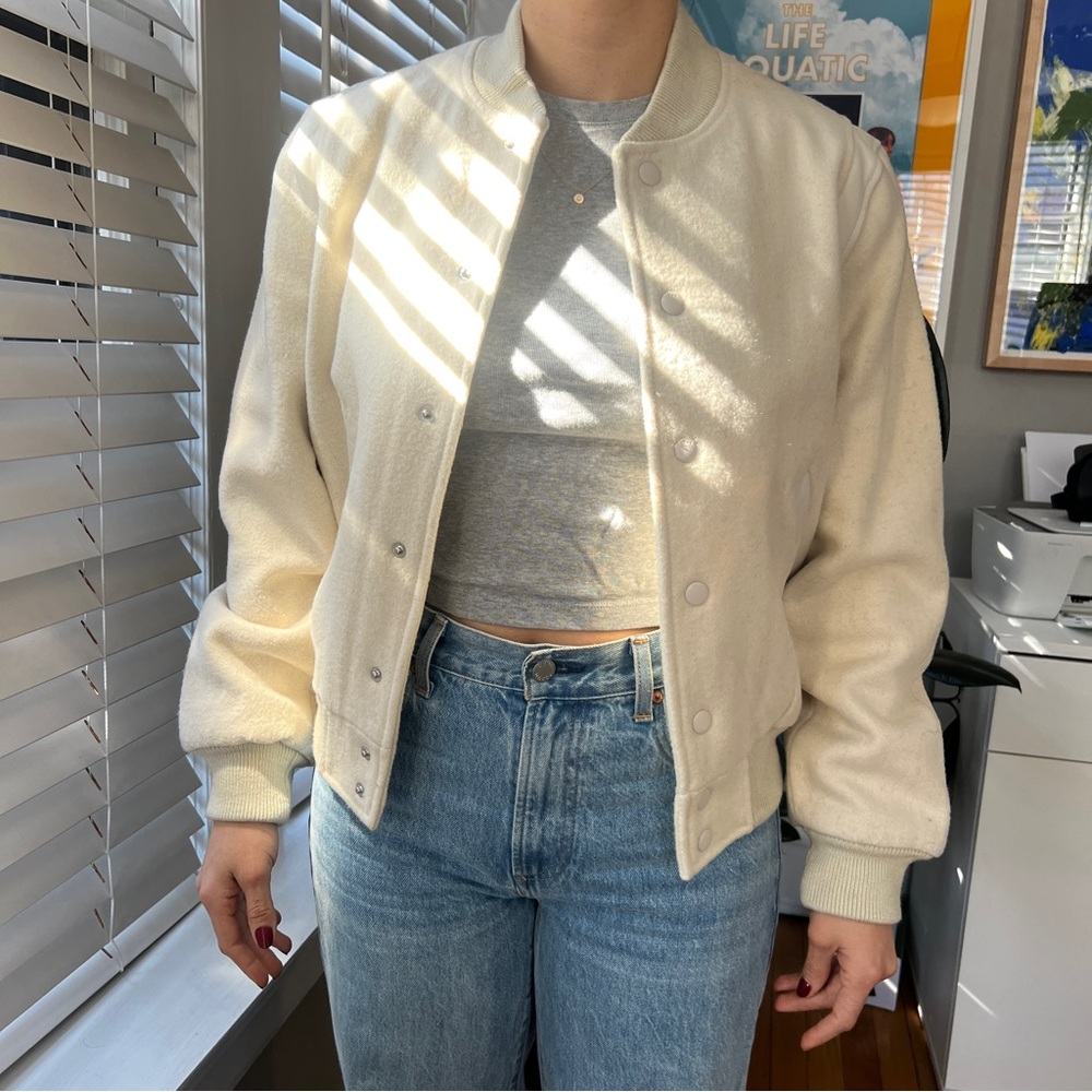 Aritzia TnA Kingsley Jacket NWT Sz XS